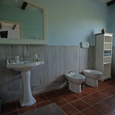 L'orto Sul Poggio Bed & Breakfast Sutri
