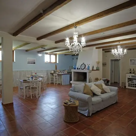 L'orto Sul Poggio Bed & Breakfast Sutri