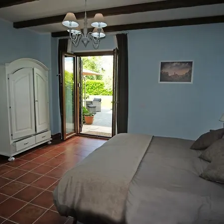 L'orto Sul Poggio Bed and Breakfast 4*