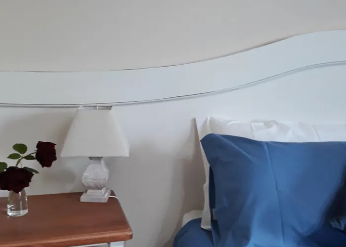 L'orto Sul Poggio לינה וארוחת בוקר סוטרי